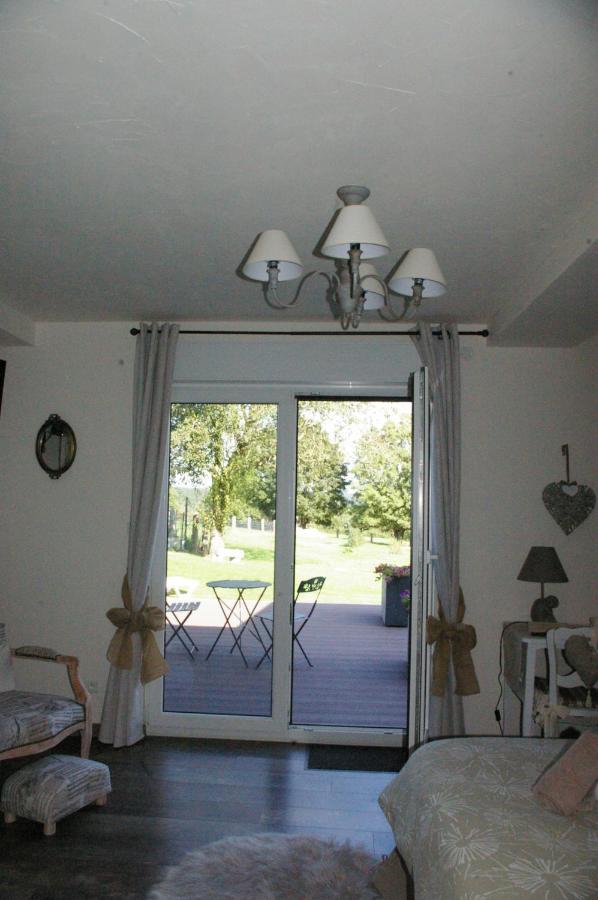 Bed and Breakfast Au Charme D'Antan Ферон Экстерьер фото