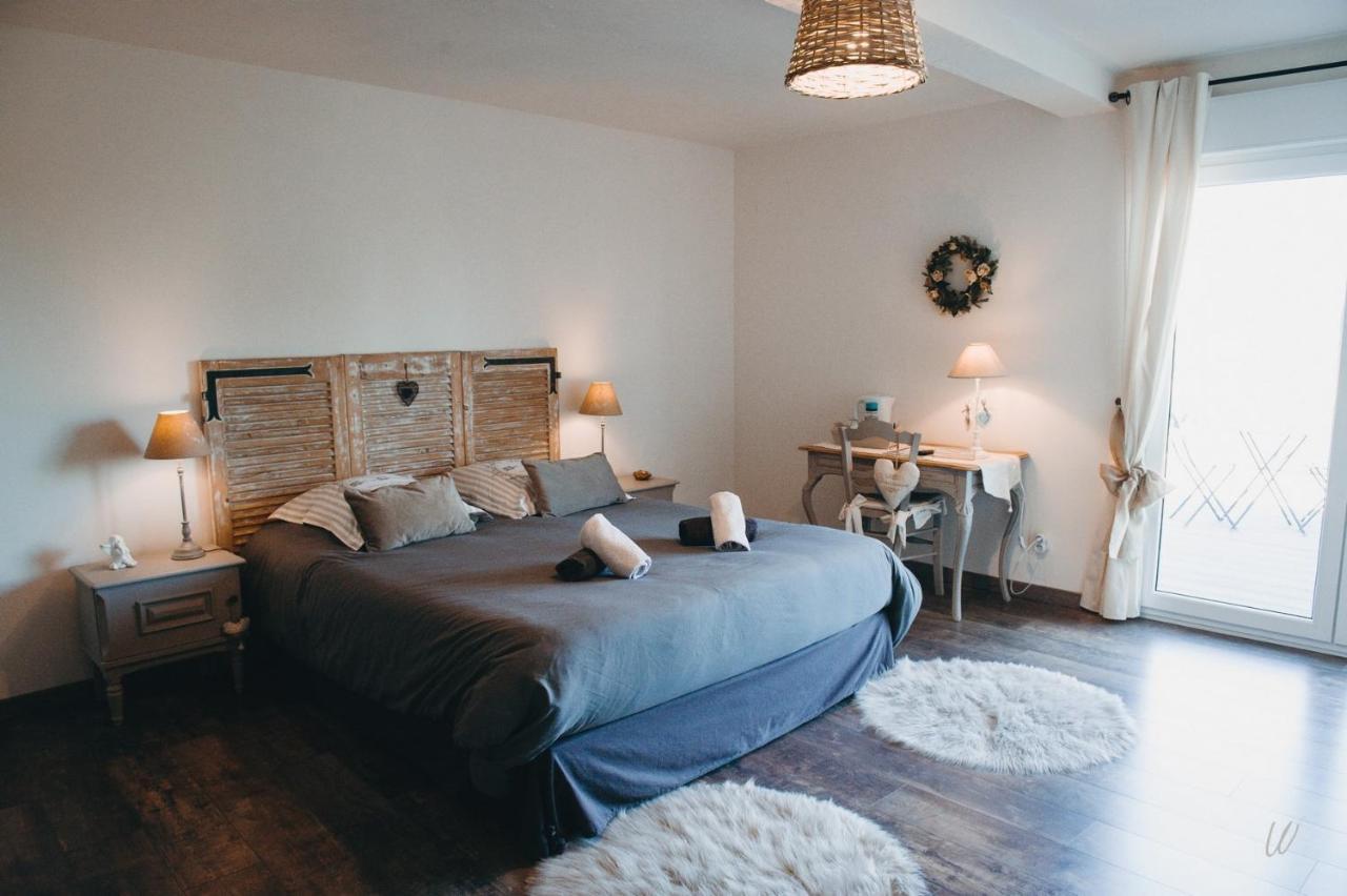 Bed and Breakfast Au Charme D'Antan Ферон Экстерьер фото